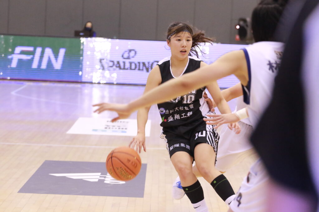 110UBA 台科 李若瑋