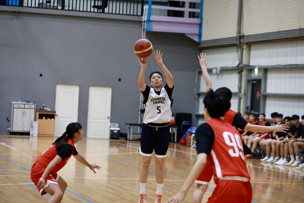 U16 林念臻