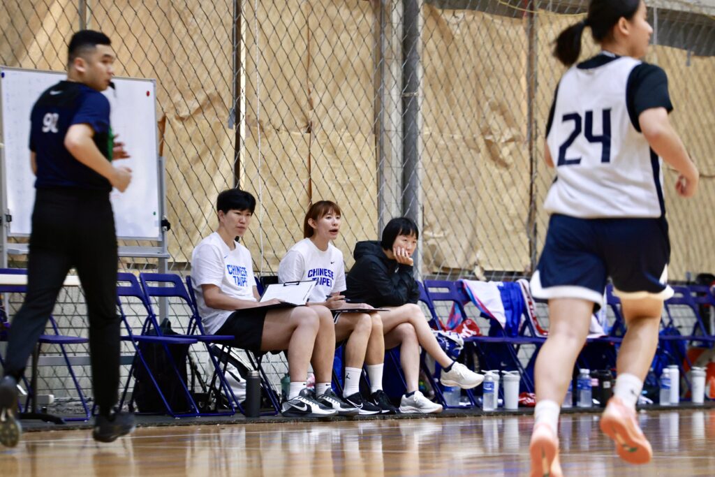 U16助理教練 楊雅惠 劉君儀