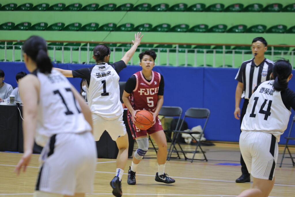 114UBA 輔仁大學 黃蕙均