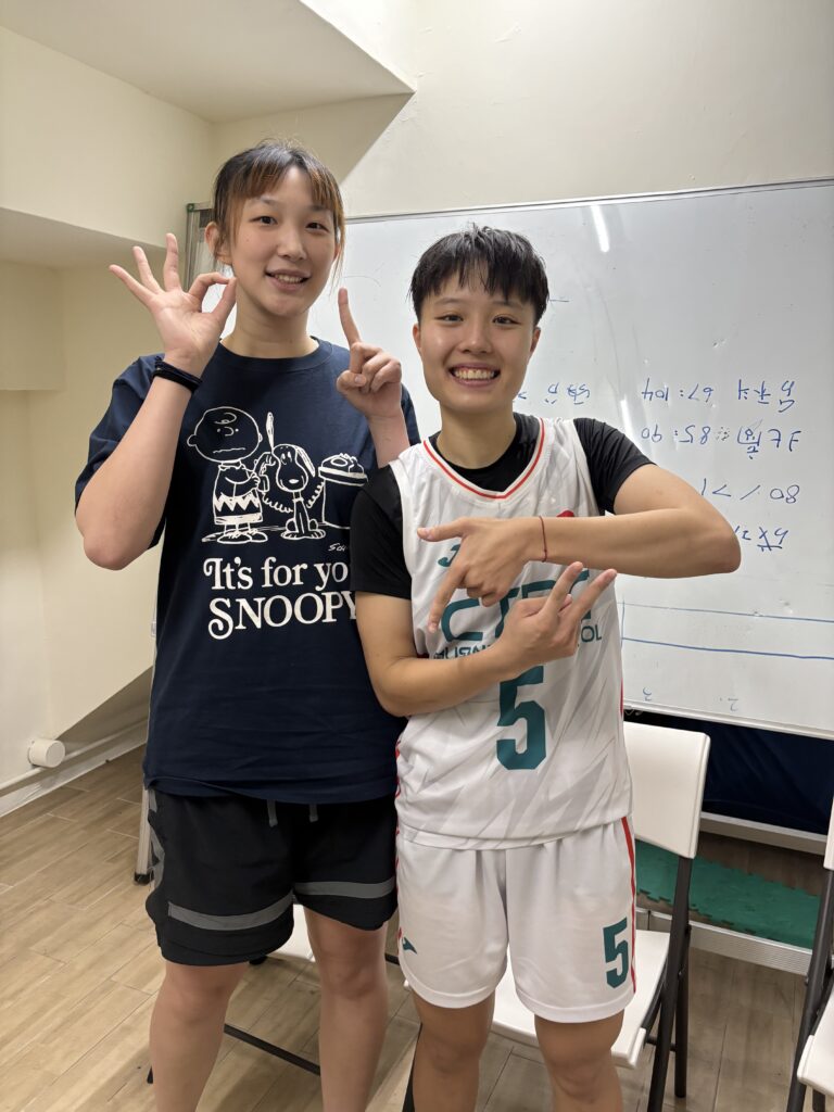 114UBA 中信學院 邱群琋