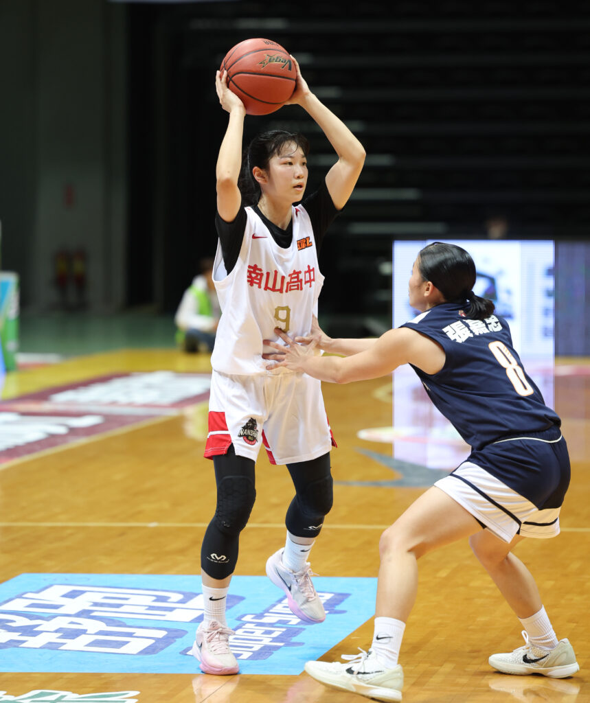 114 HBL 南山謝依臻