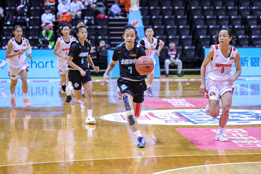 114HBL 金甌 郭螢螢