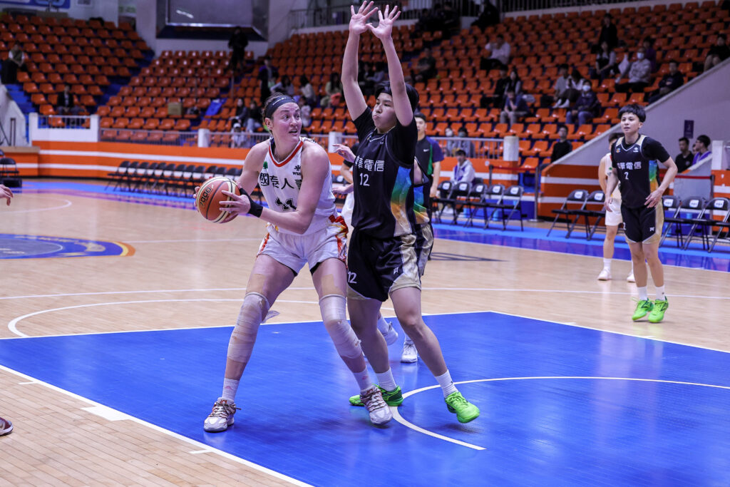 WSBL 國泰 Shelby Cheslek