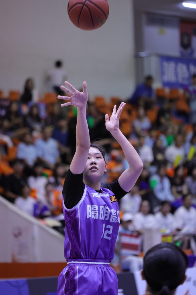 114HBL乙 陽明高中 鄒睿亞